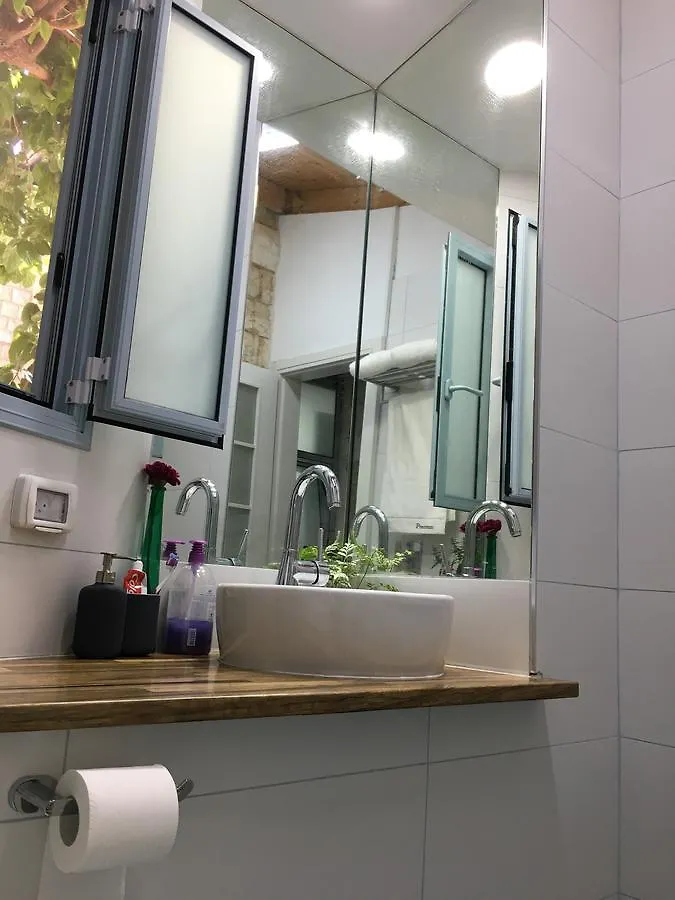 Zolo House On The Beach Apartment Haifa 0*,
